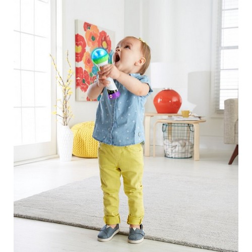 ND39_382464 -FP LL MIKROFON MALUCHA SPIEWAJ NAGRY